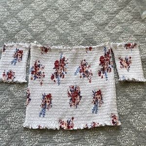 adorable shoulderless floral top